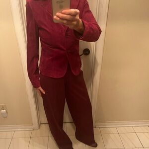 Danier suede blazer. No pockets